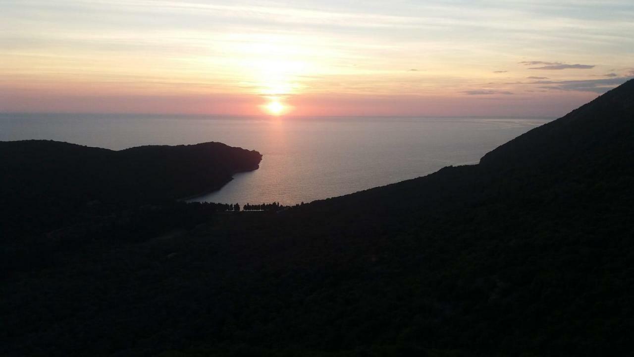 Aparthotel Darinka Ulcinj Exterior foto